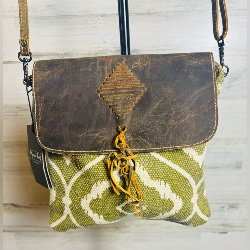 NWT Myra Crossbody Purse Bag Canvas and Leather Crossbody Bag Purse
